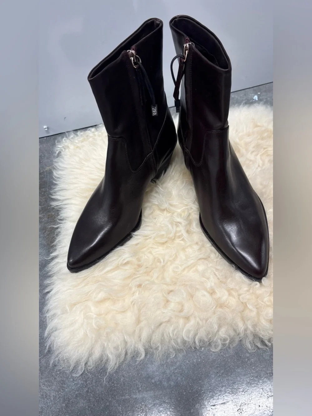 Zara 100% leather cowboy ankle boots - Picture 8 of 11